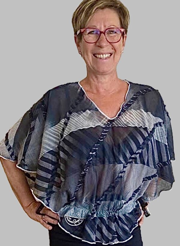 BLOUSE