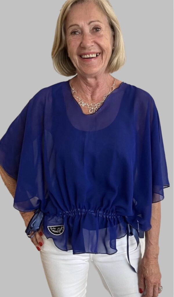 BLOUSE