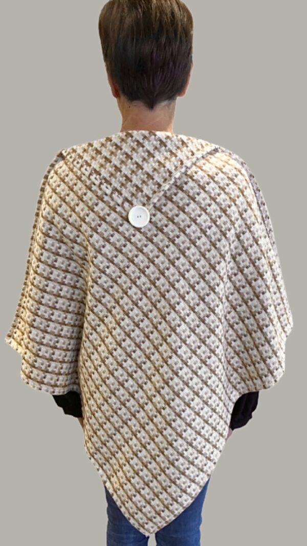 CAPE PONCHO – Image 2