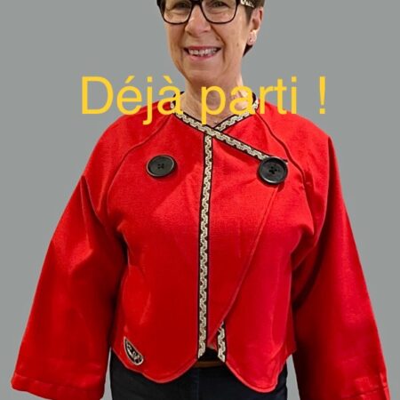 VESTE